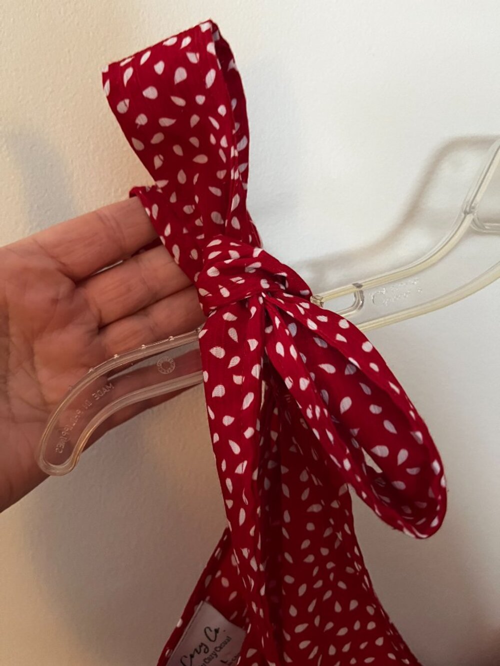 GENTLY USED} Cozy Casual Red & White Pattern Sundress / Size L - Picture 4 of 9